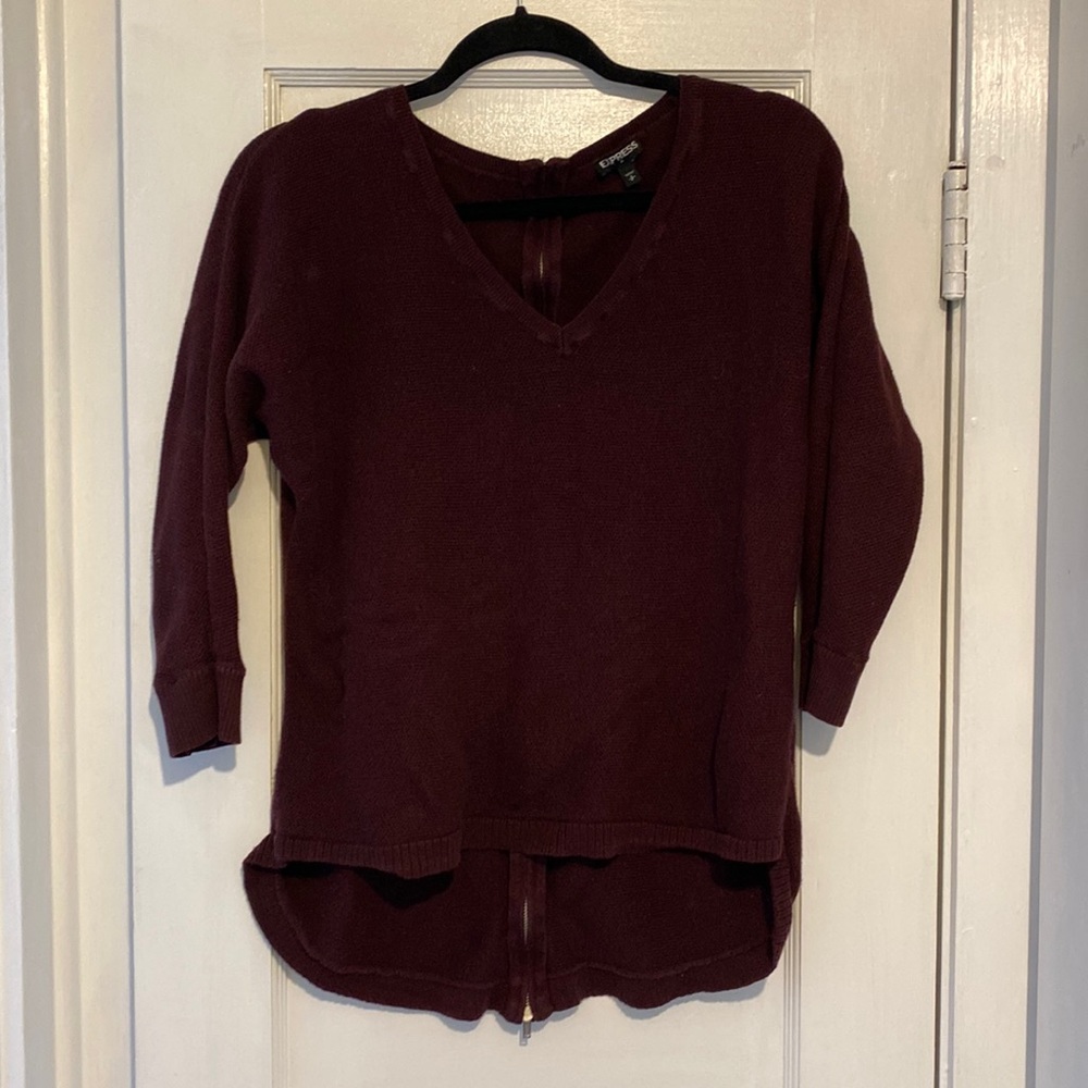 SALE🌟 3 for $12 Express 3/4 sleeve sweater